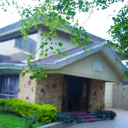Mk Royal Stay Лонавала Экстерьер фото